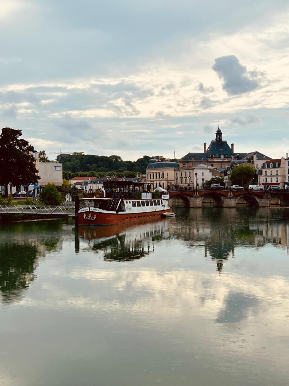 Disney-Bord De Marne-Parking Prive モー エクステリア 写真